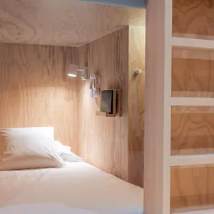 Colo Colo - Single Private Beds , San Sebastian Spanje